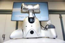 Shimi Will Now Sing to You in an Adorable Robot Voice